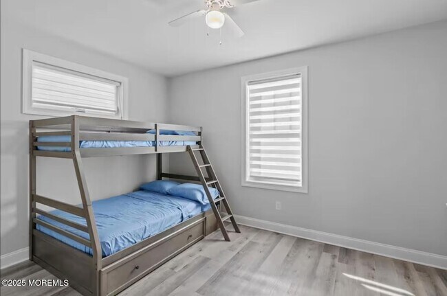Building Photo - 207 Carteret Ave