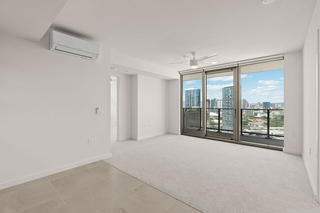 Building Photo - Two bedroom /2 bath / 2 parking - Sky Ala Moana