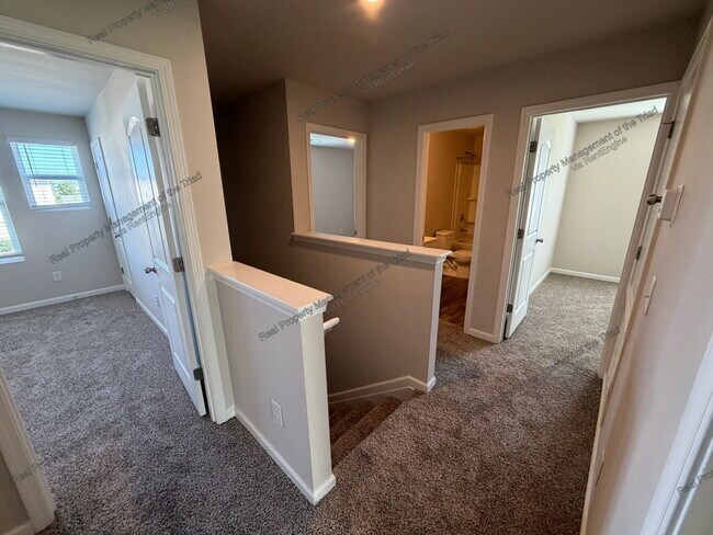 Building Photo - 4116 Devonwood Ct