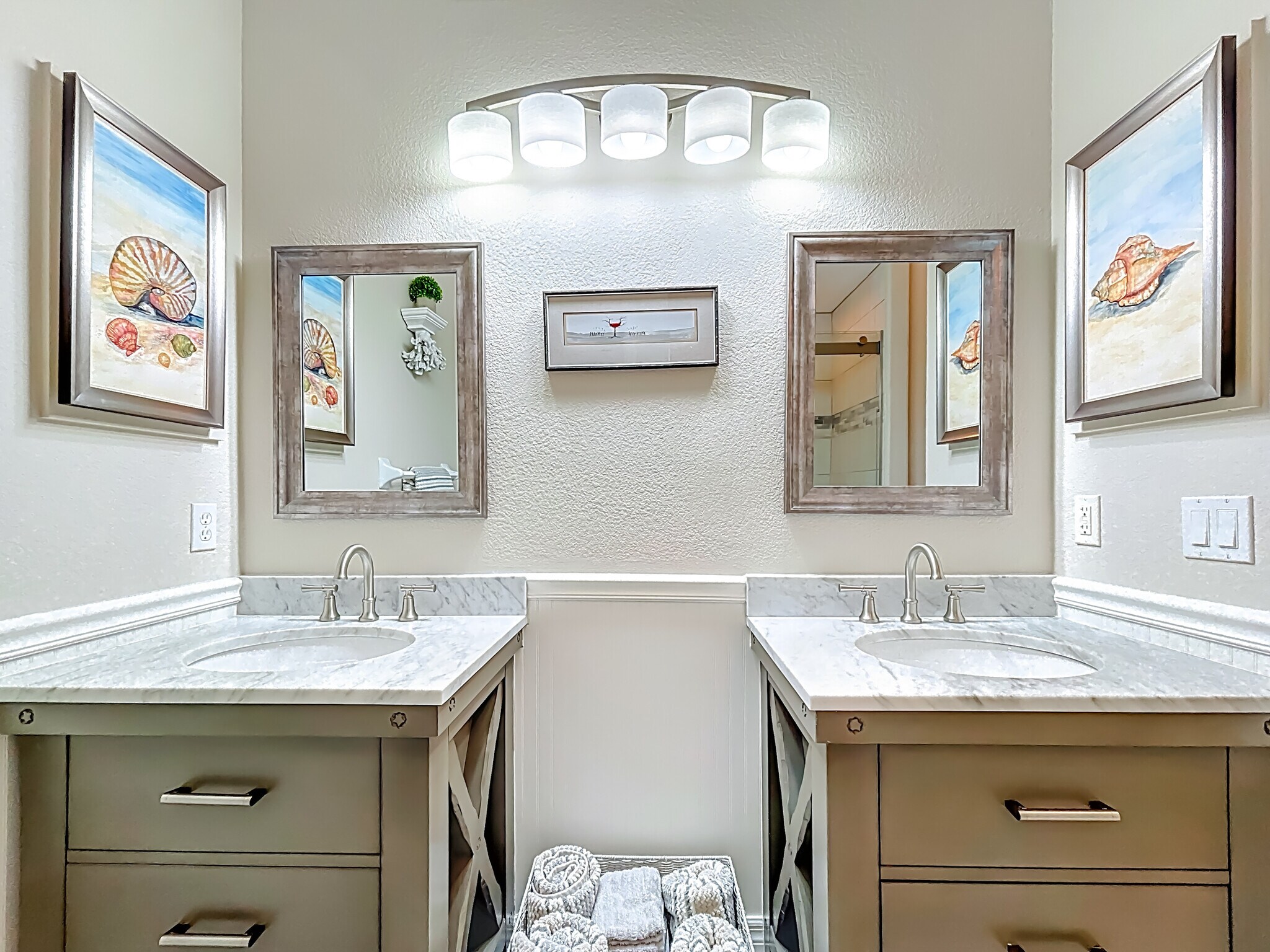 Building Photo - 960 Cooper St