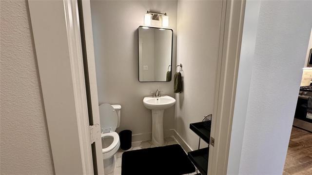 Building Photo - 1426 Birds Fort Trail