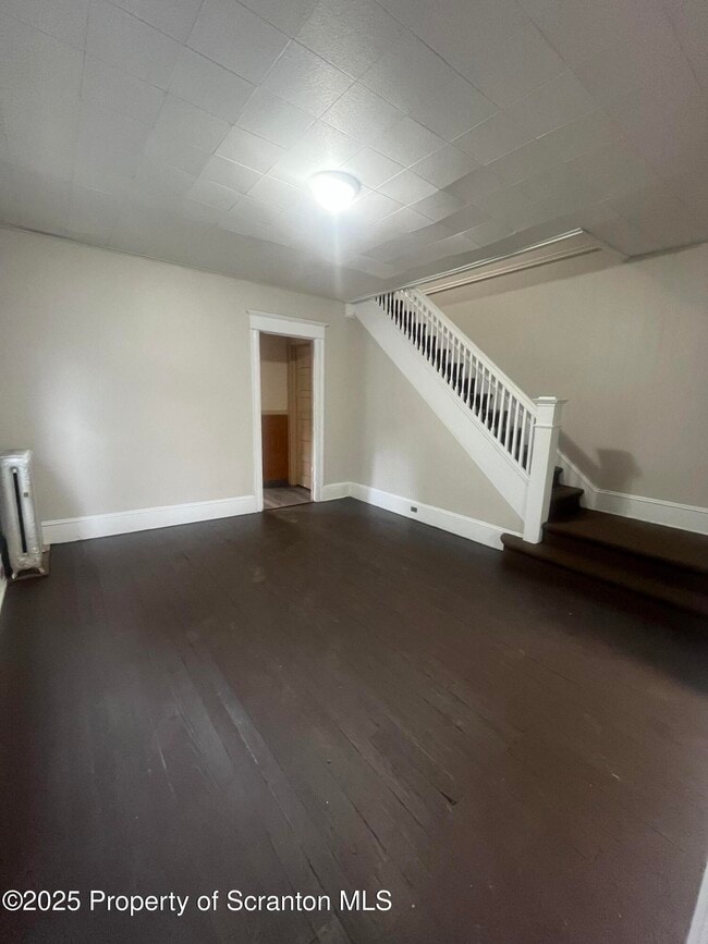 Building Photo - 304 Pittston Ave