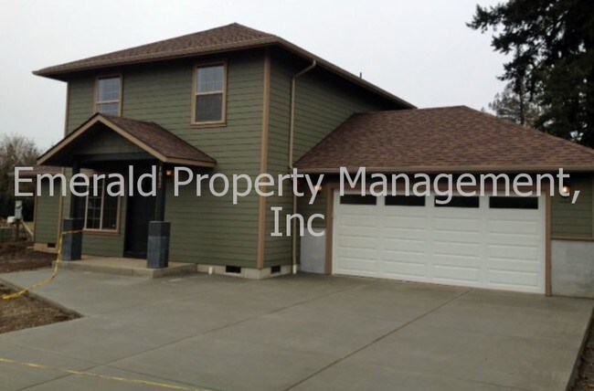 Primary Photo - Newr quality 3 bedroom 2-story home in nei...
