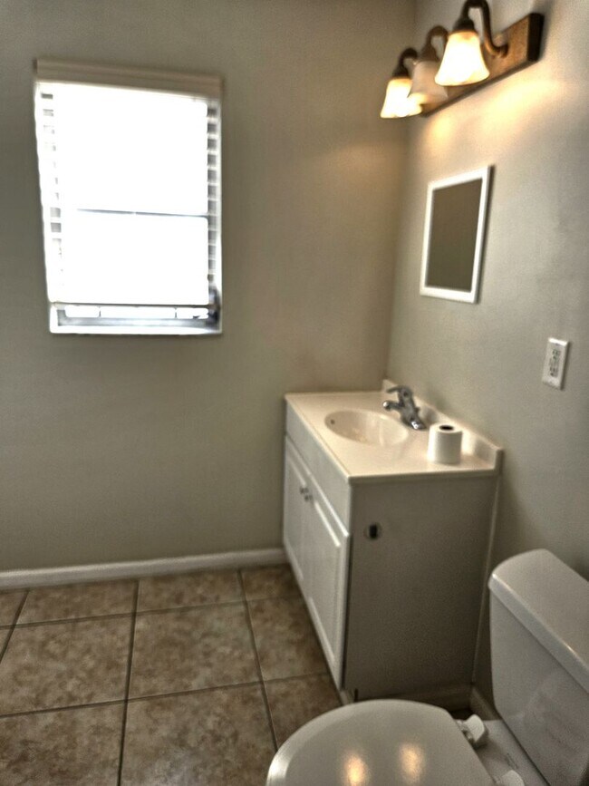 Building Photo - Annual 2nd Floor Condo For Rent located on...