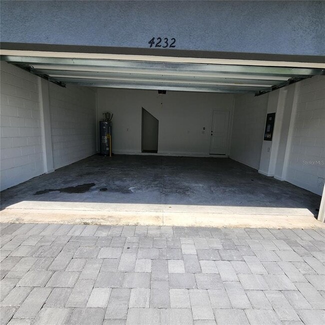 Building Photo - 4232 Sadler Rd