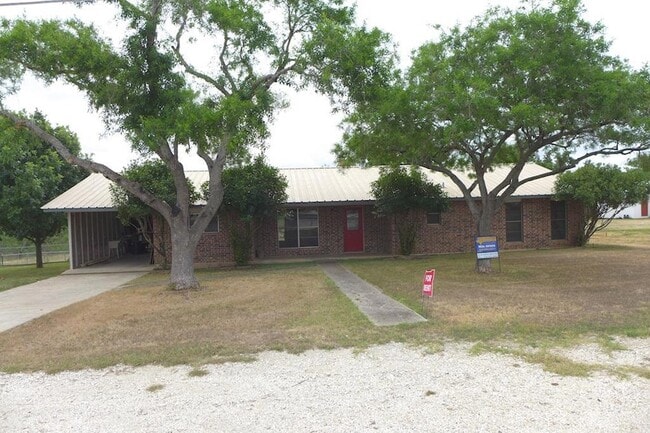Primary Photo - 25 Hwy 87