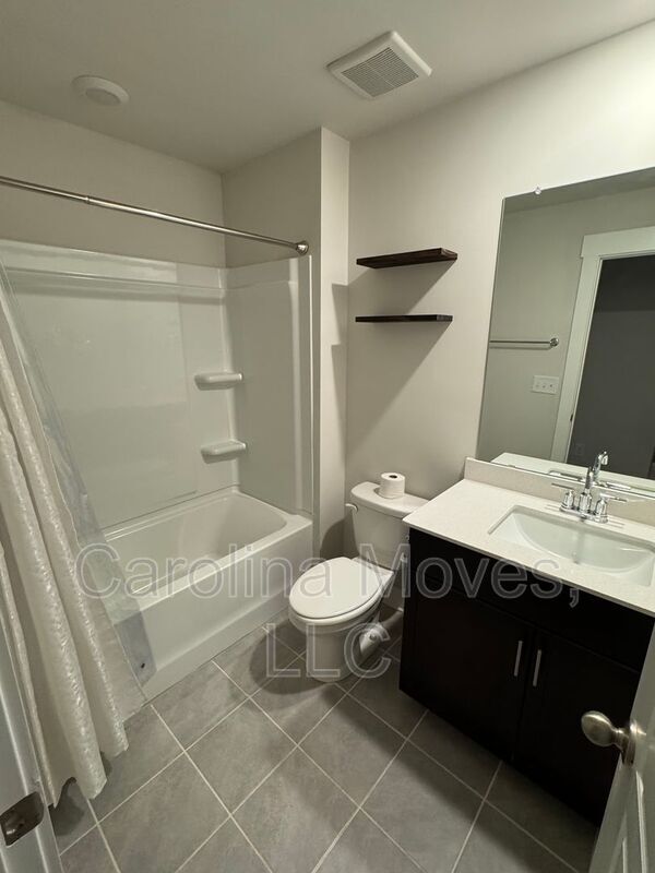 Building Photo - 29 Beachley Pl