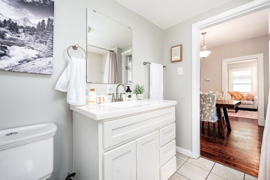 Building Photo - 257 Gordon Ave