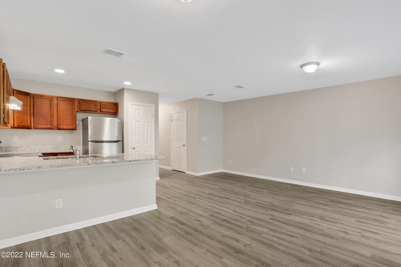 Building Photo - 8341 Homeport Ct
