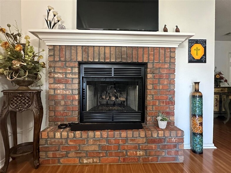 Building Photo - 2909 Shiloh Ln