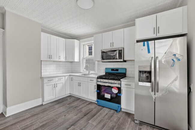 Building Photo - 107 Brown Pl