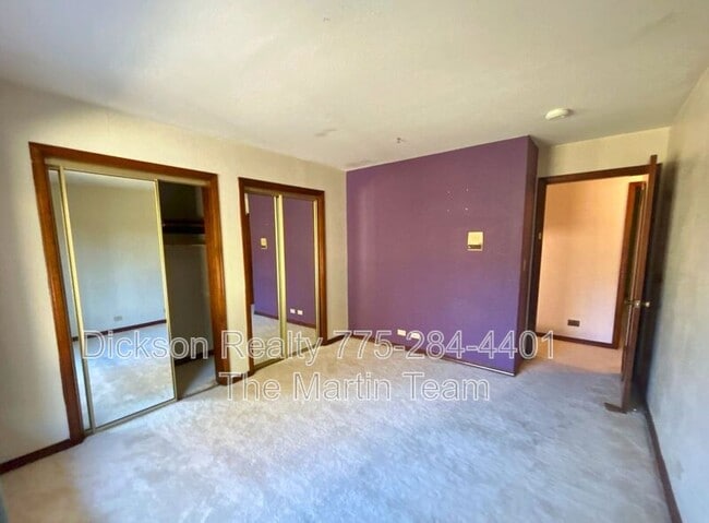 Building Photo - 2795 W Lake Ridge Shores