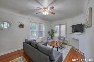 Building Photo - 311 W Lullwood Ave