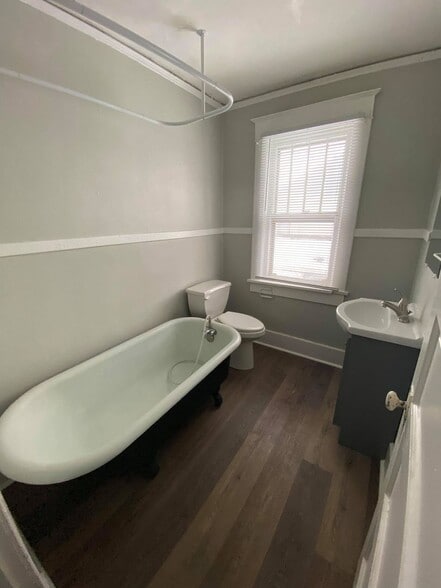 Building Photo - 612-614 N. 13th Street