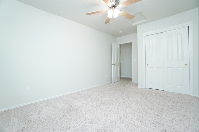 Building Photo - 16274 Silver Creek Ave