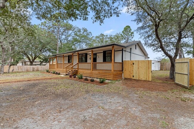 Building Photo - 5968 Capitol Dr