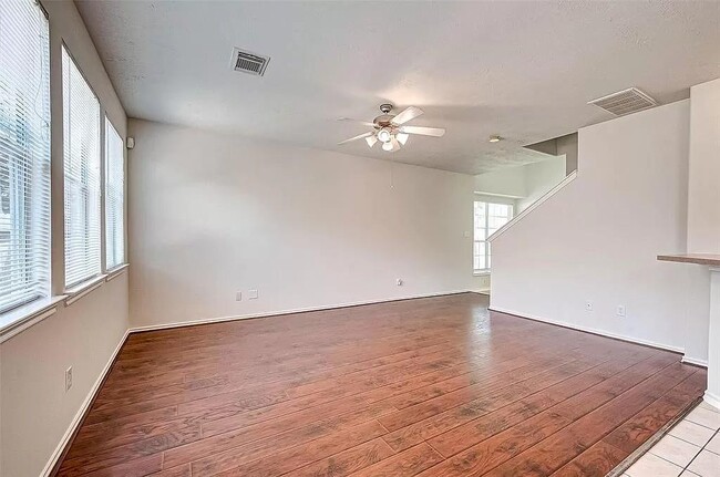 Building Photo - 25218 Boulder Bend Ln