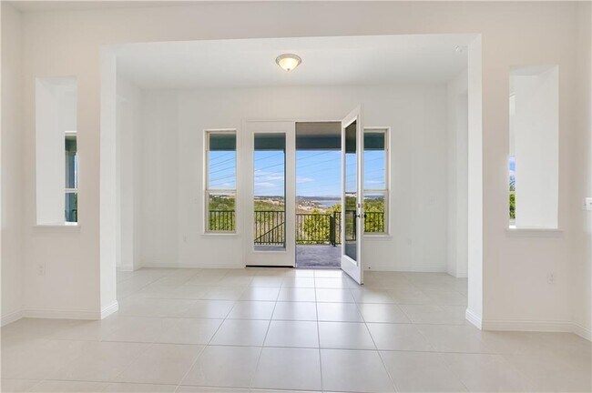 Building Photo - 413 Maialina Cove