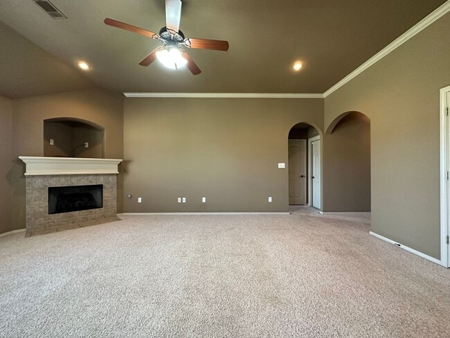 Building Photo - Spacious Elegance: Your Dream 3 Bed, 2 Bath Home with a Cozy Fireplace and 2-Car Garage!