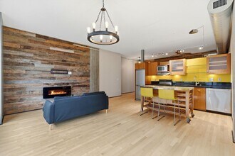 Building Photo - Modern Pearl District Condo – Studio with Alcove Bedroom + 1 Bath with City Views