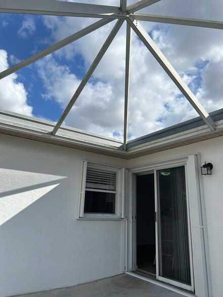 Building Photo - 6480 NW Volucia Dr