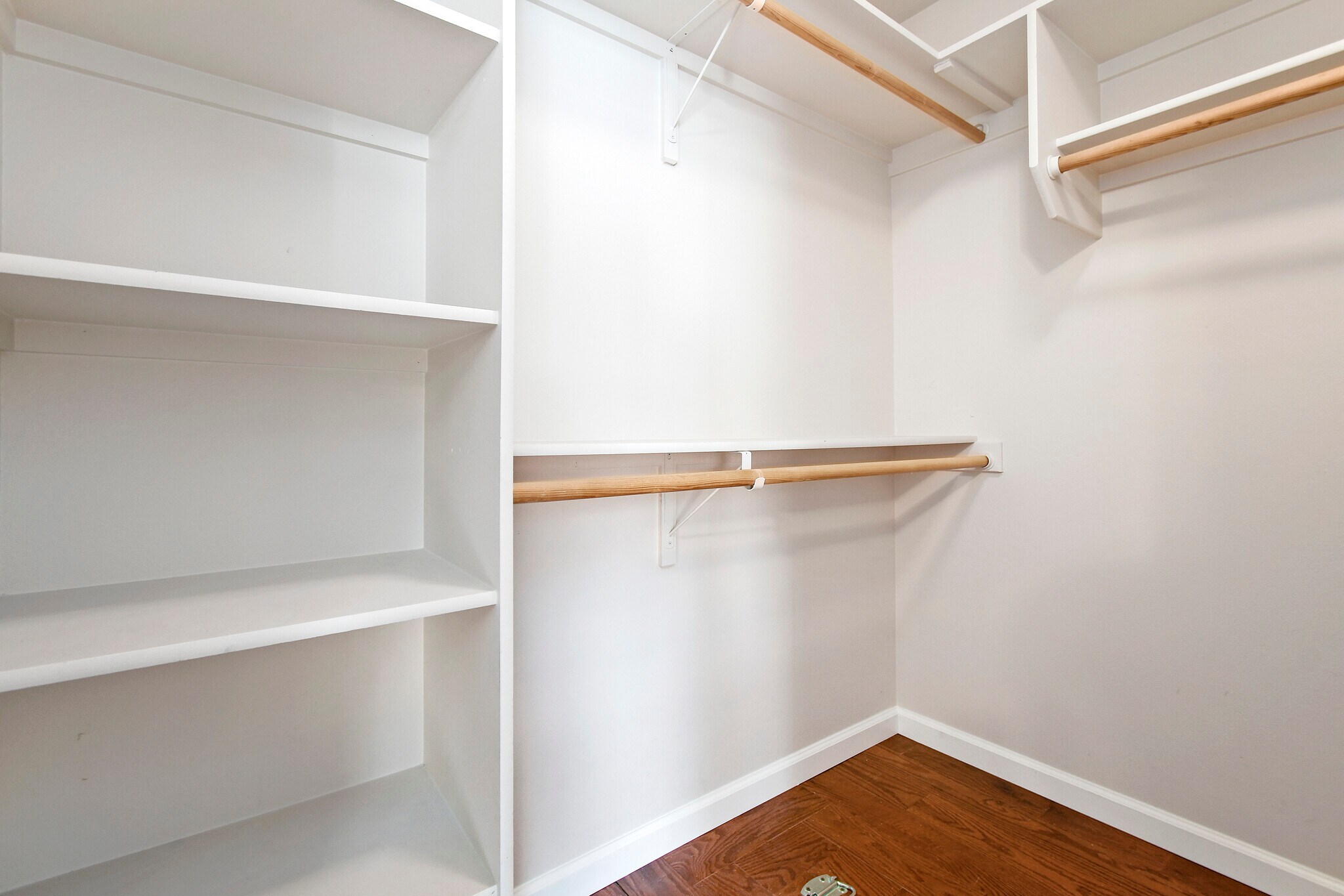 Building Photo - 18437 Viceroy Plz