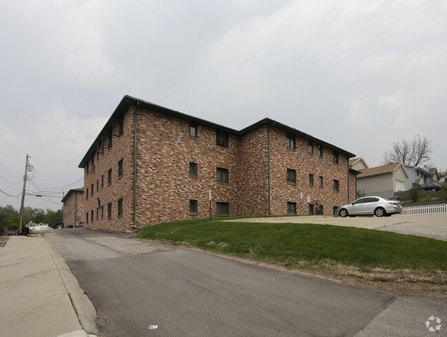 Building Photo - Westbrook Terrace Apartments
