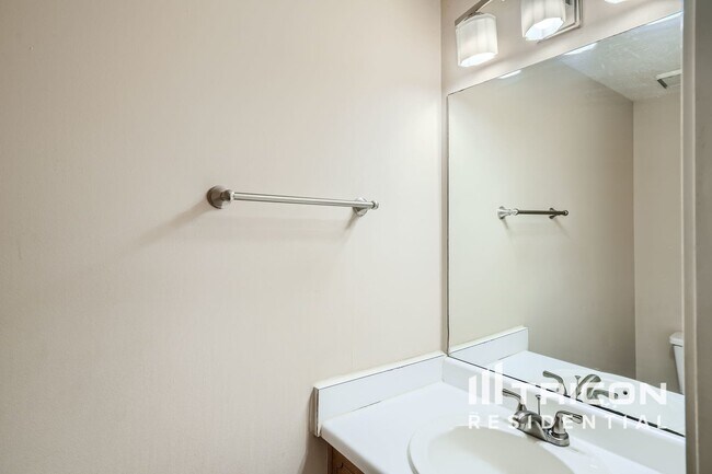 Building Photo - 1378 Glen Verde Ct