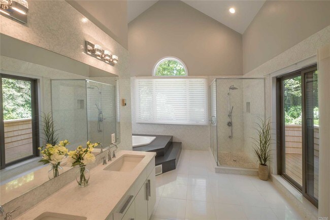 Building Photo - 38 Valley Rd