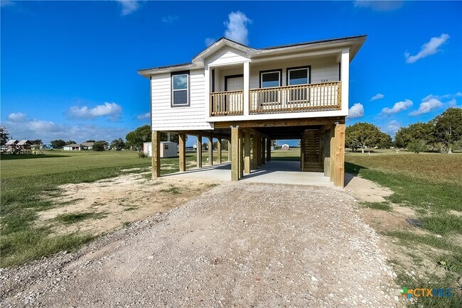 Building Photo - 544 Buckskin Dr