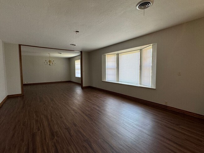 Building Photo - 1701 NW 34th St