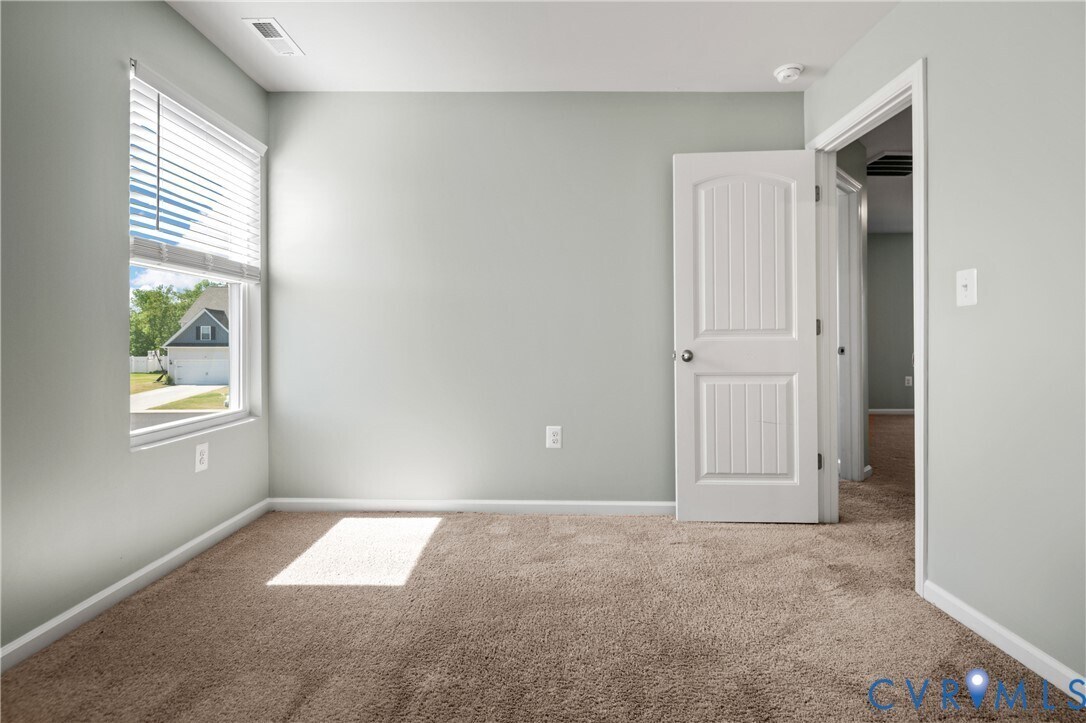 Building Photo - 2854 Meadowview Blvd