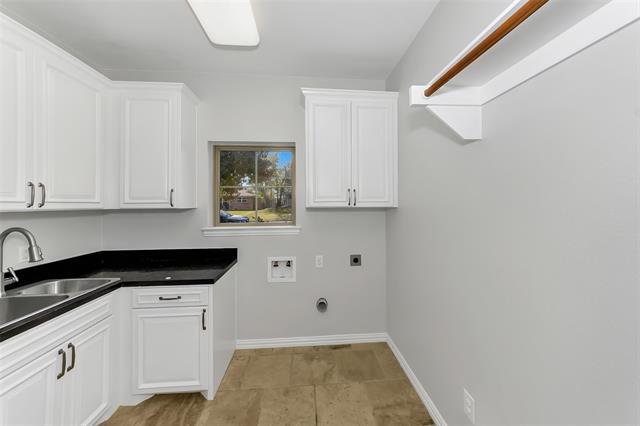 Building Photo - 1313 Mildred Ln