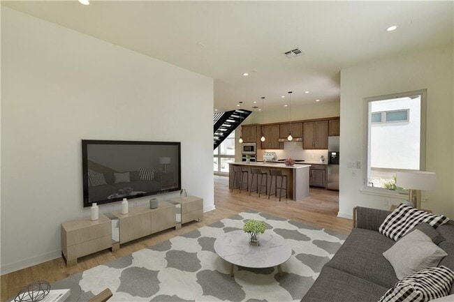Building Photo - 3303 Cantwell Ln