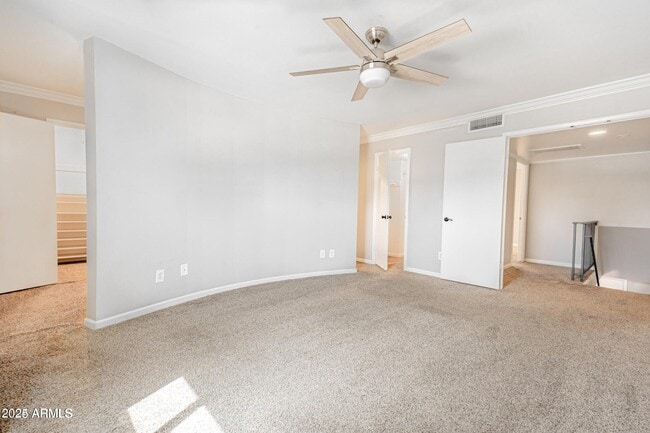 Building Photo - 8321 E Vista Dr