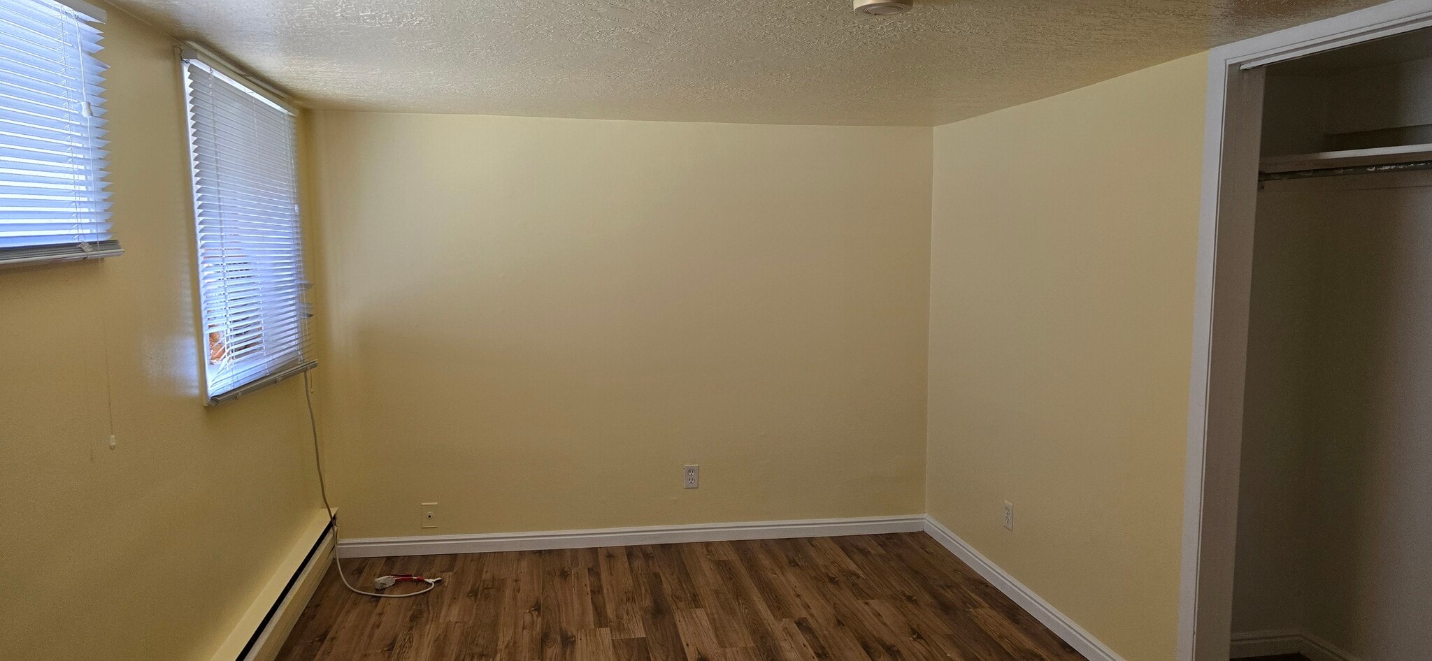 Building Photo - 1057 S 900 E