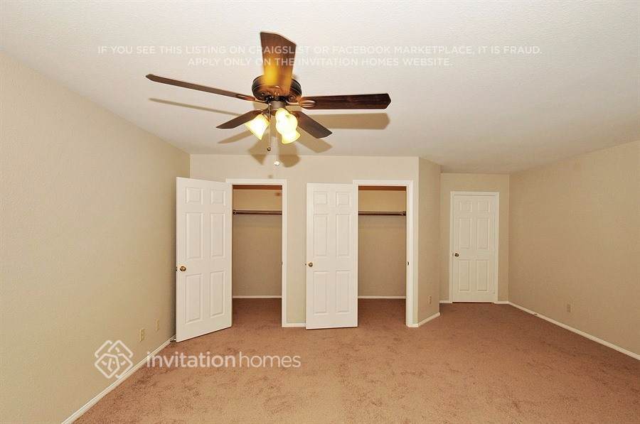 Building Photo - 2121 Harbor Cliff Dr