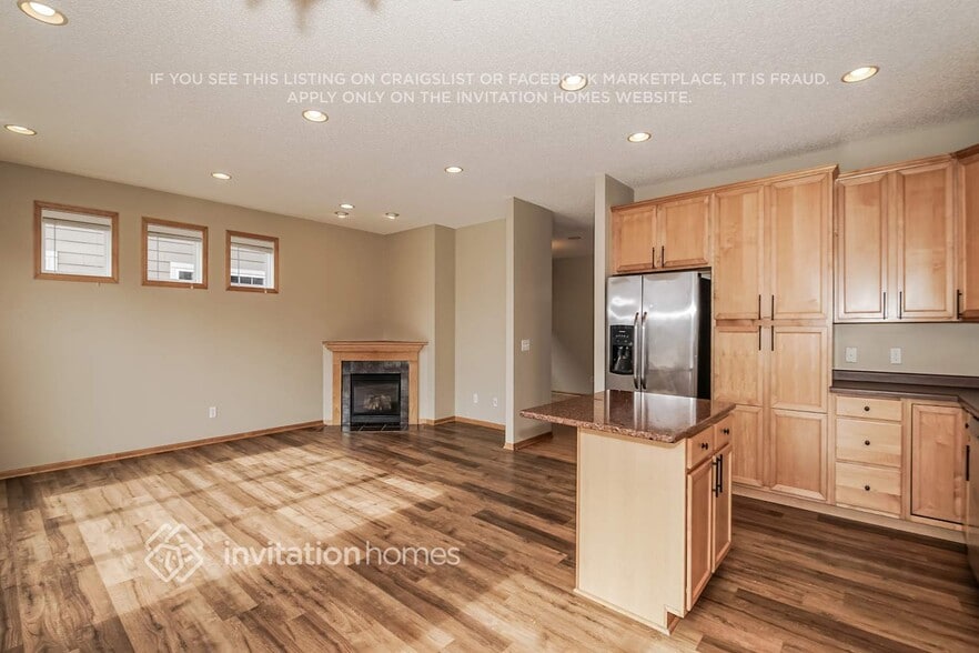 Building Photo - 15842 Cobblestone Lake Pkwy