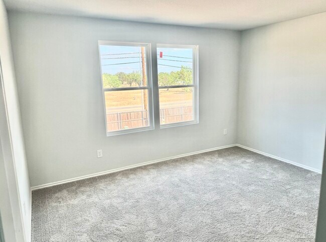 Building Photo - 2865 Autumnwood Wy