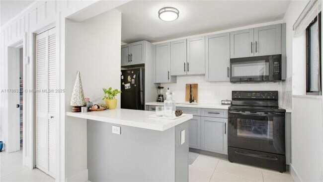 Primary Photo - 1 bedroom in Miami FL 33181