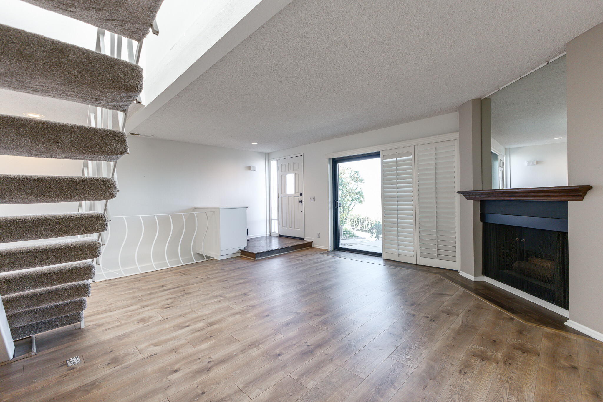 Building Photo - 1709 Camino de Villas