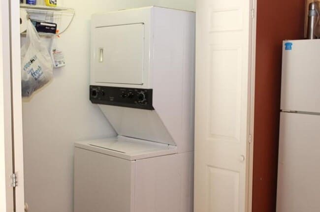 Building Photo - Long Term Rental Meredith, NH