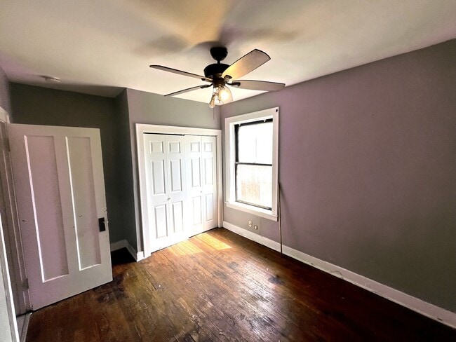 Building Photo - 351 W 120th St