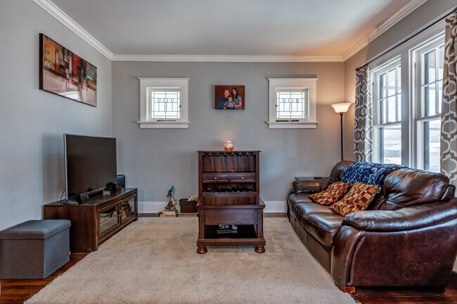 Building Photo - 2825 Burgess Ave