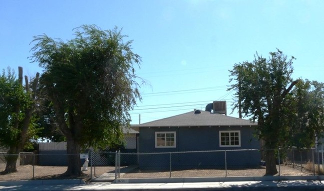Building Photo - 38720 30th St E