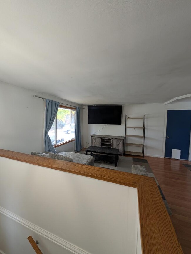 Building Photo - 801 Joliet Ct