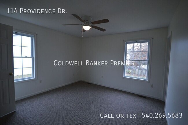 Building Photo - 114 Providence Dr