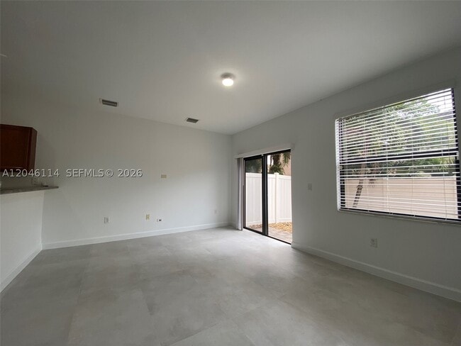 Building Photo - 3538 W 88th St