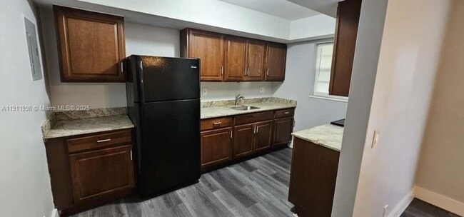 Building Photo - 161 NW 40th St