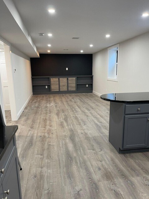 Building Photo - 8 Derby Rd